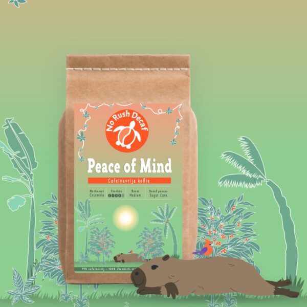 Zak Peace of Mind van No Rush Decaf voor de tekening van het etiket, met de capibara ernaast